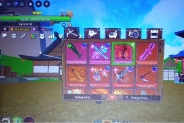 Estou Vendendo um conta 100% boa com skins e com o jogo king legacy.....
