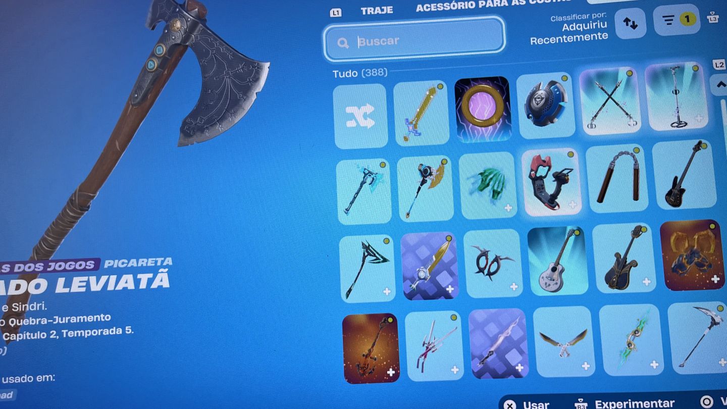 Conta Fortnite mais de 6 mil de nivel de conta,e mais de 350 skins e picaretas