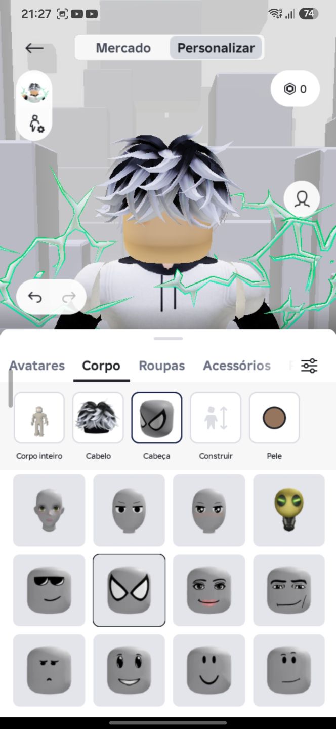 Conta de Roblox cheia de skins e itens raros