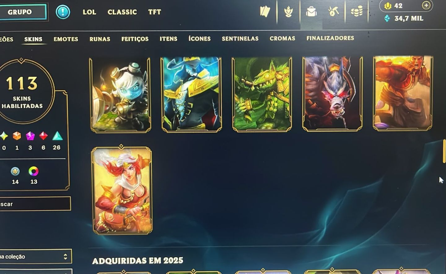 Conta no LoL, Esmeralda I, Todos os campeões, 113 skins, nivel 274.