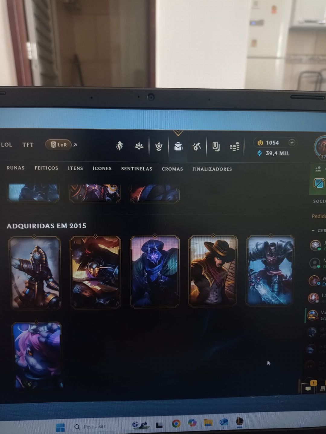 CONTA RIOT( LOL, WILRD RIFT, LOR, TFT) MAIS DE 1K E 500 GASTOS