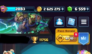 Conta de Clash royale bem upada e com várias evoluções