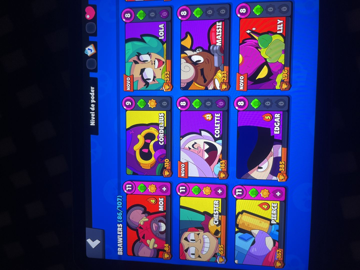 Conta de Braw Stars com mt brawlers maximizados para jogar rank maximo mitico1