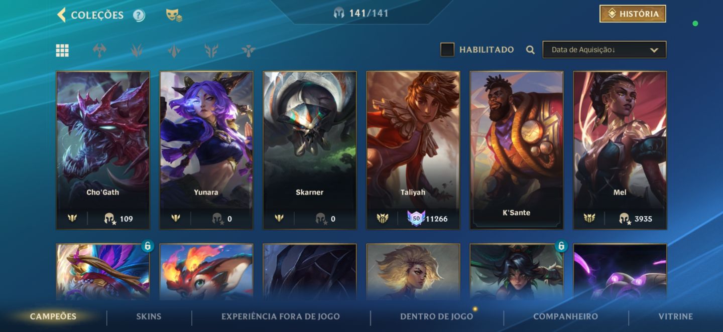 Conta main mid mas com muitas outras skins de outras rotas
