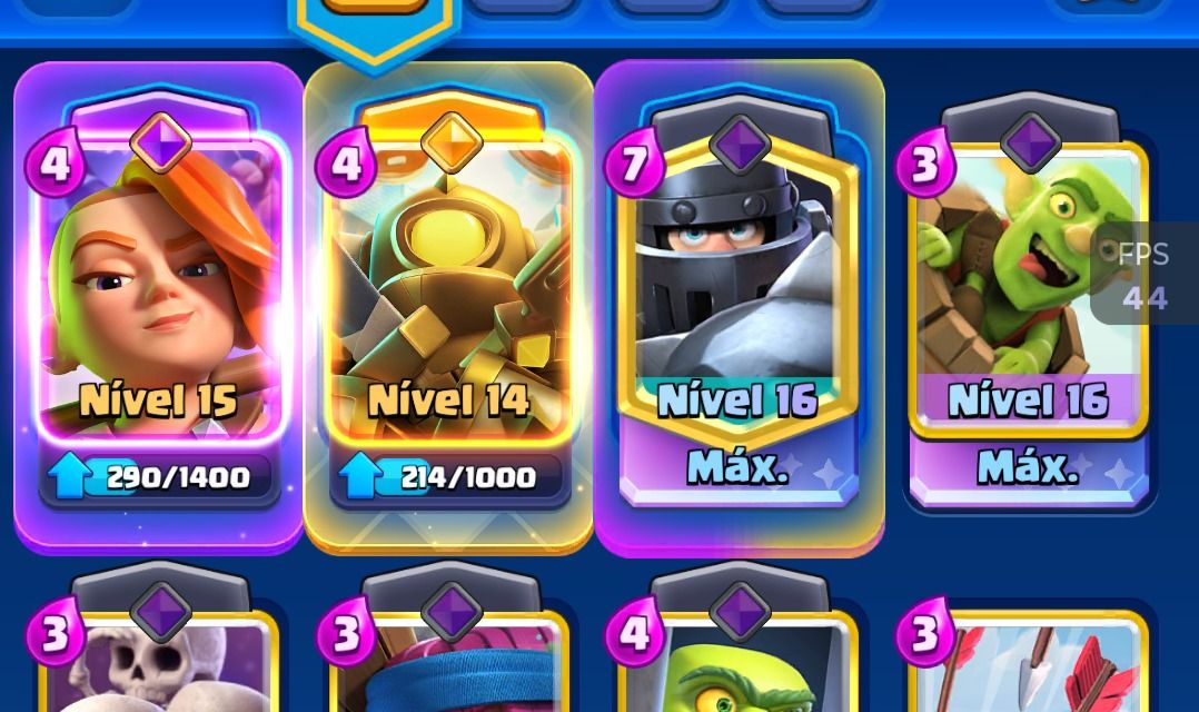 CONTA DE CLASSE ROYALE COM 11K DE TROFÉU