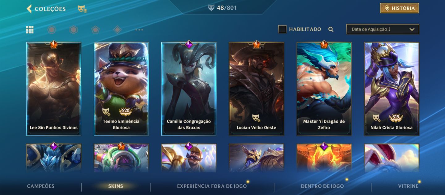 Smurf Challenger com muitas skins