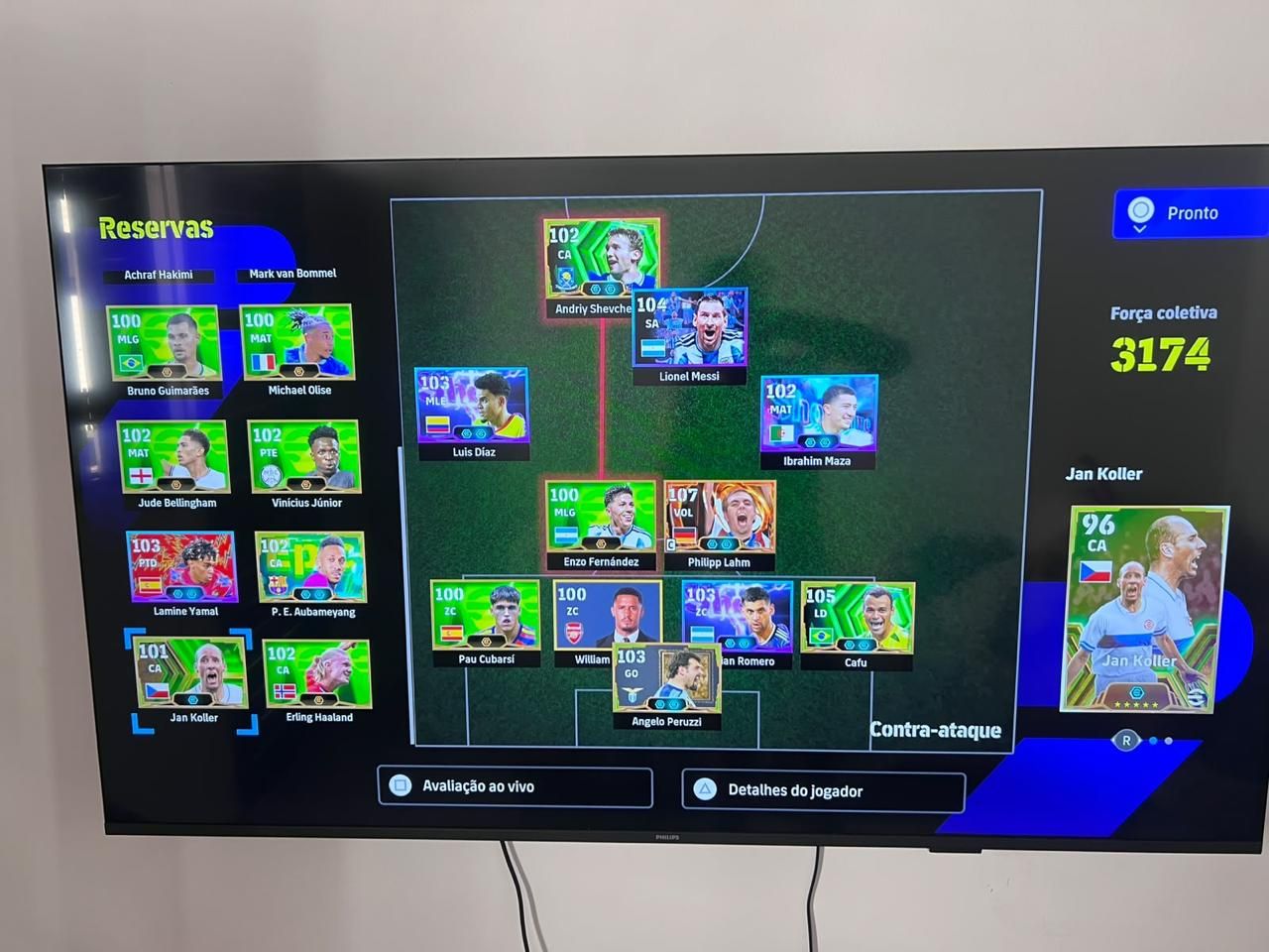 Conta Efootball ps4/ps5 com Philipe lham big time, Cafu, James Rodrigues e + 100