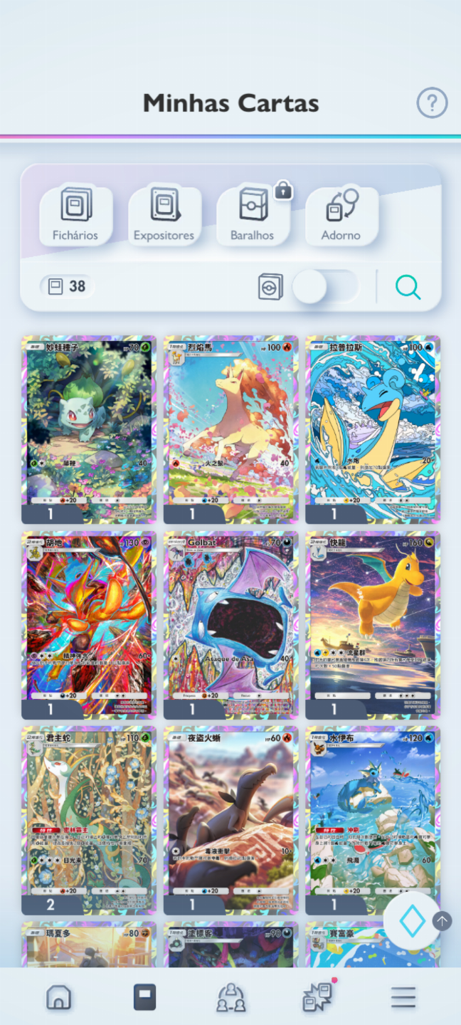Conta Pokémon TCG - NV 19 com mais de 1,3k cartas com Poncho dourado e mto mais!