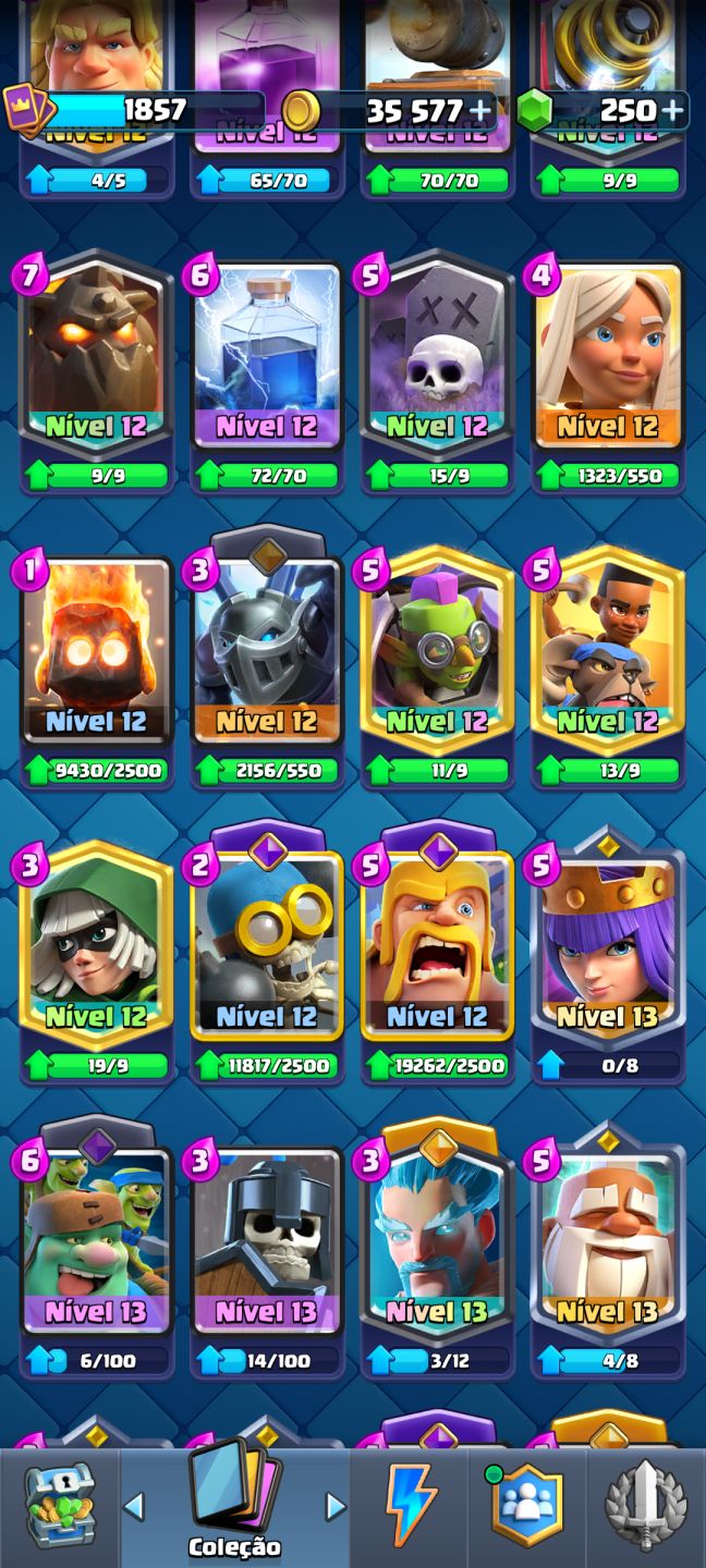 Conta de Clash de 8 anos com muitas evoluções e heróis!!