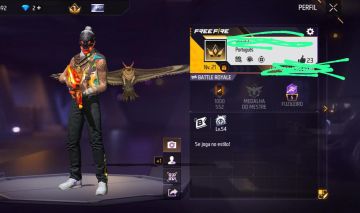 Conta iniciante Free Fire com skin de incubadora e Thompson