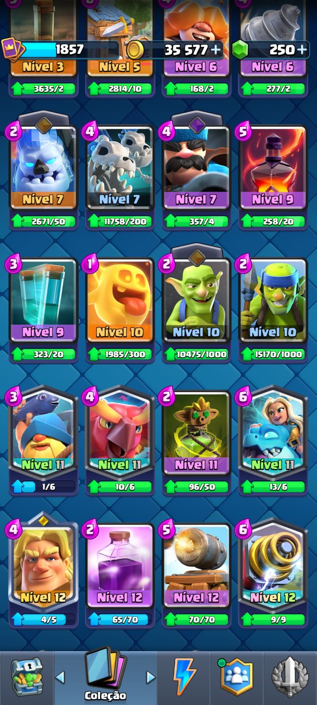 Conta de Clash de 8 anos com muitas evoluções e heróis!!
