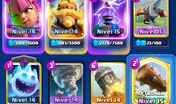 Conta clash royale de 9 anos