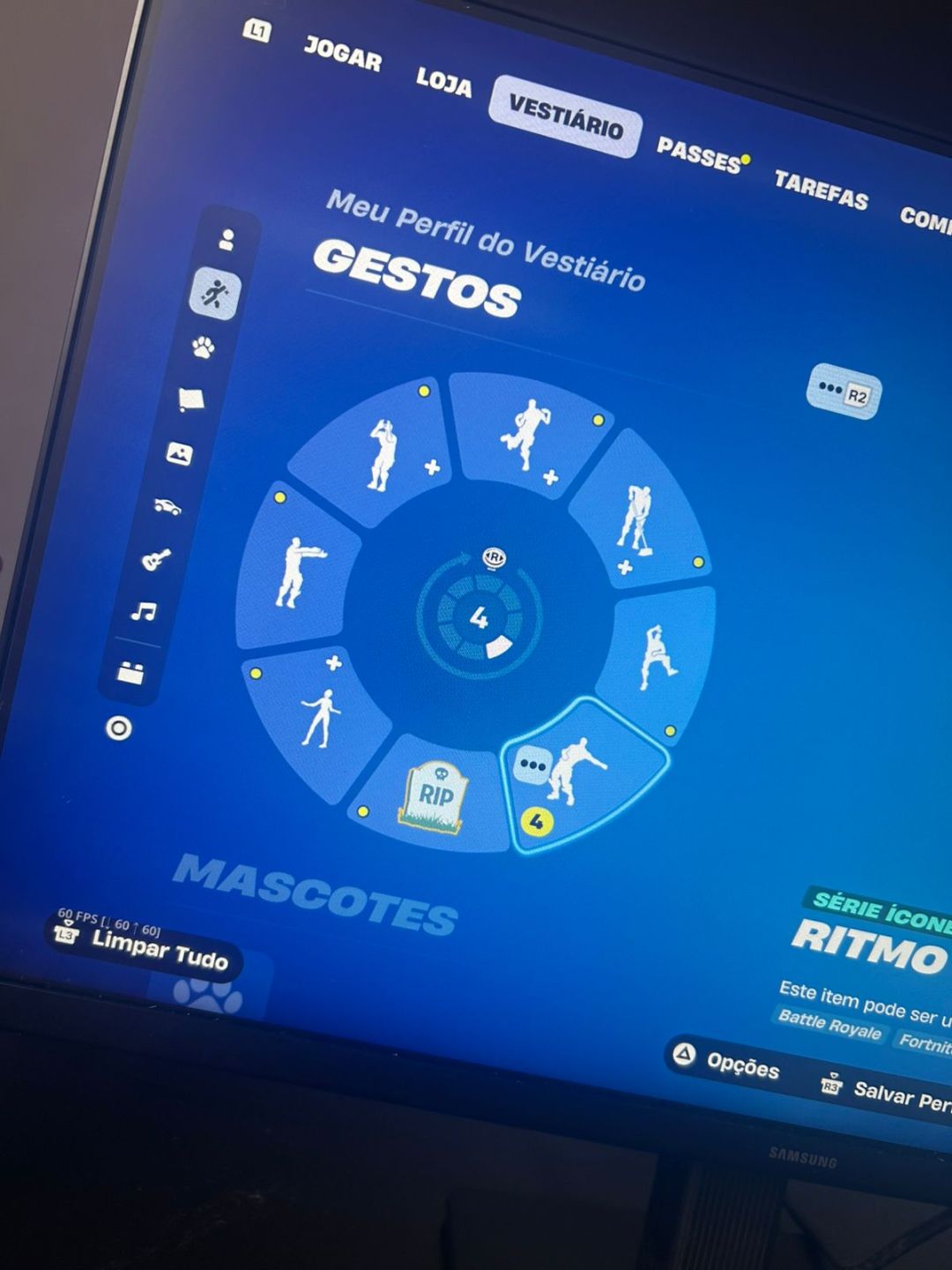 Conta Fortnite com varias skins etc 2 surreais e uma lenda skins rara de passe