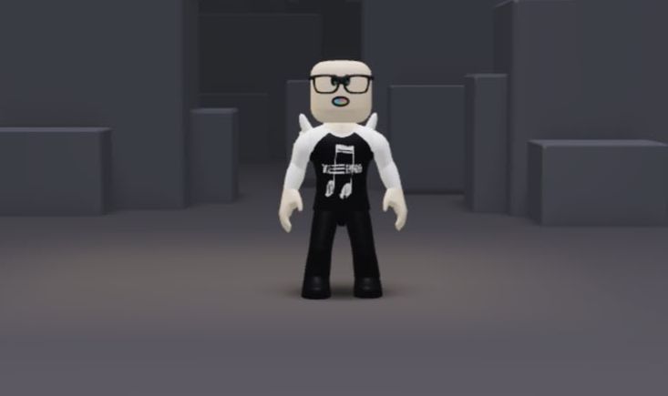 CONTA DE ROBLOX INVENTÁRIO AVALIADO EM 900 ROBUX + VIP NO ADOPT-ME