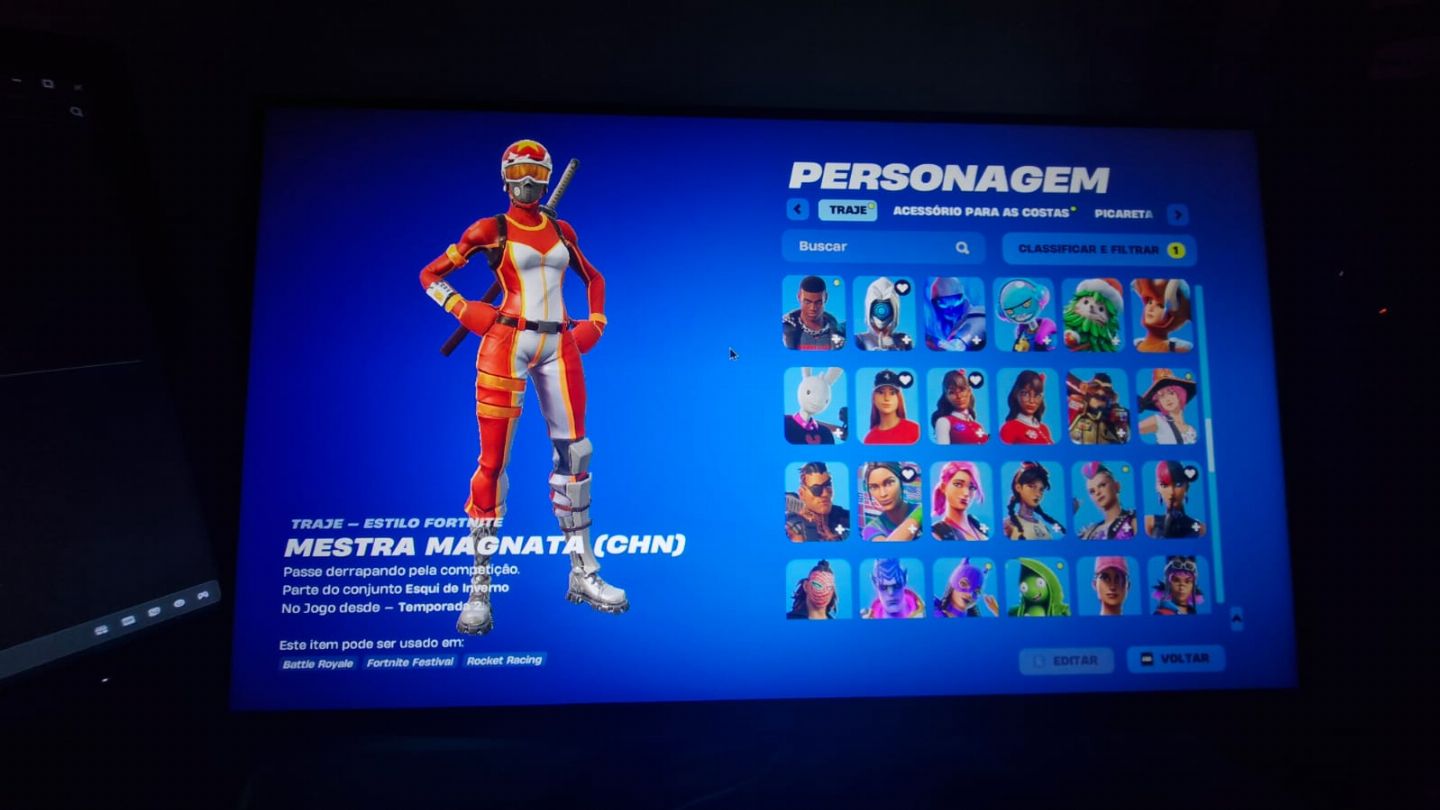 CONTA DE FORTNITE COM 150+ SKINS E PICARETAS TRYHARDS (INCLUSO ASTROWORLD)
