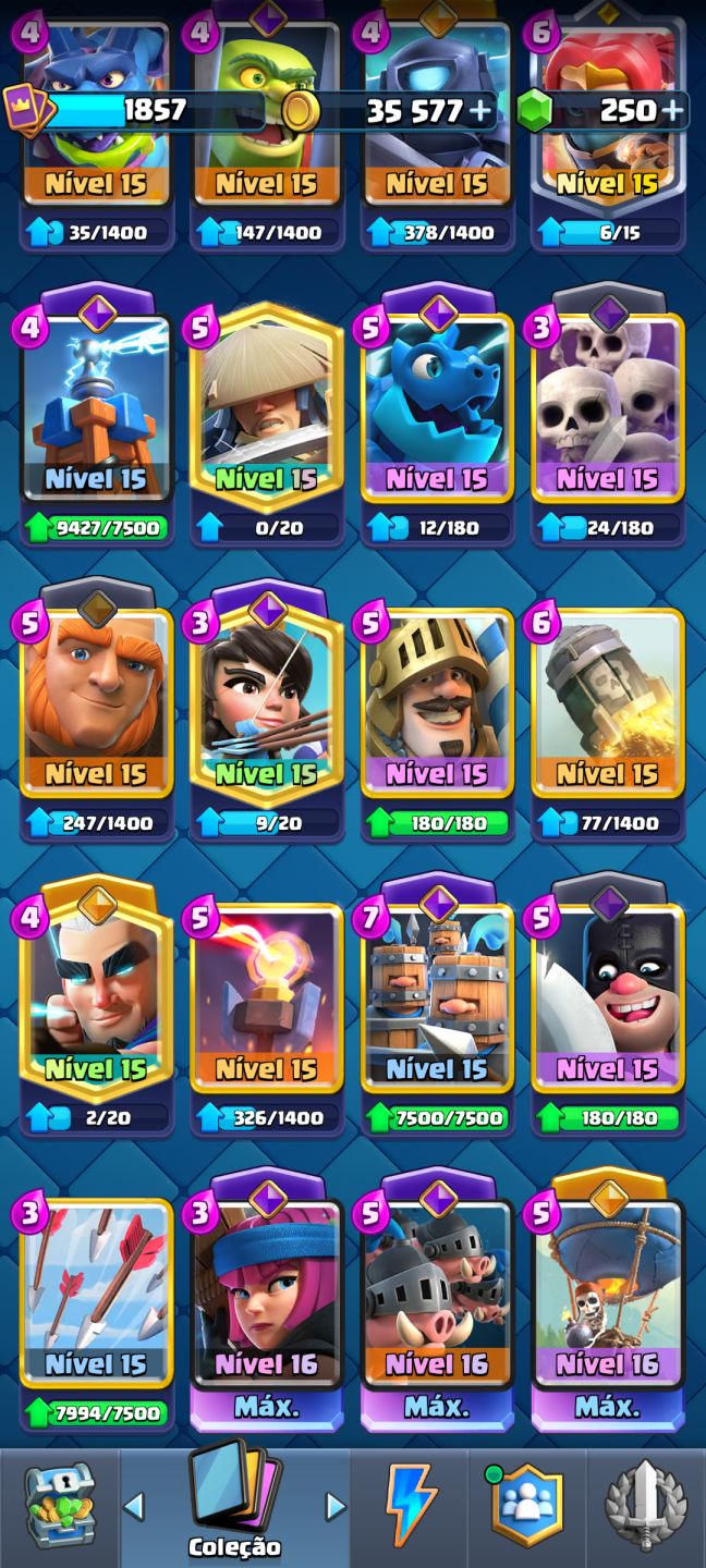 Conta de Clash de 8 anos com muitas evoluções e heróis!!