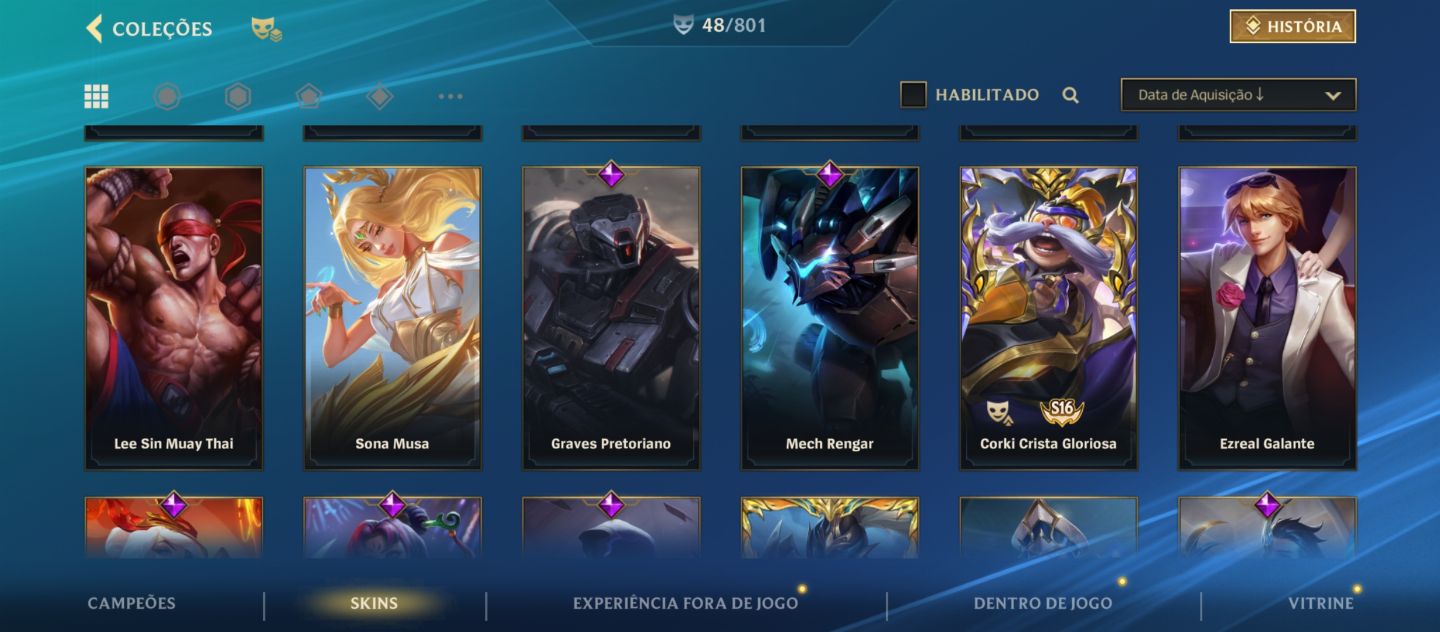 Smurf Challenger com muitas skins