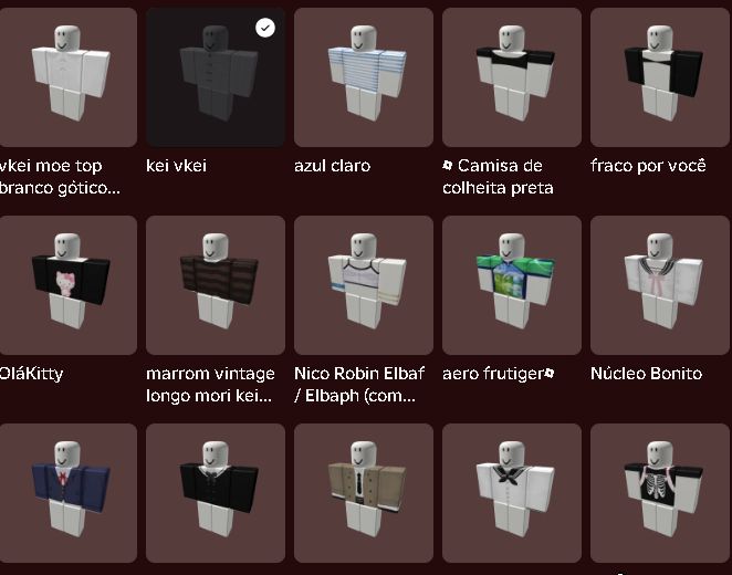 Conta de roblox com 10k de robux em skins
