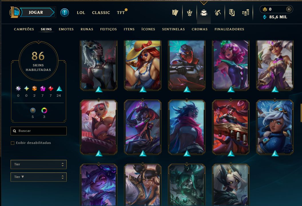 Conta de Lol com 45 skins, 2 ultimates, 7 míticas, 7 lendárias e varias épicas