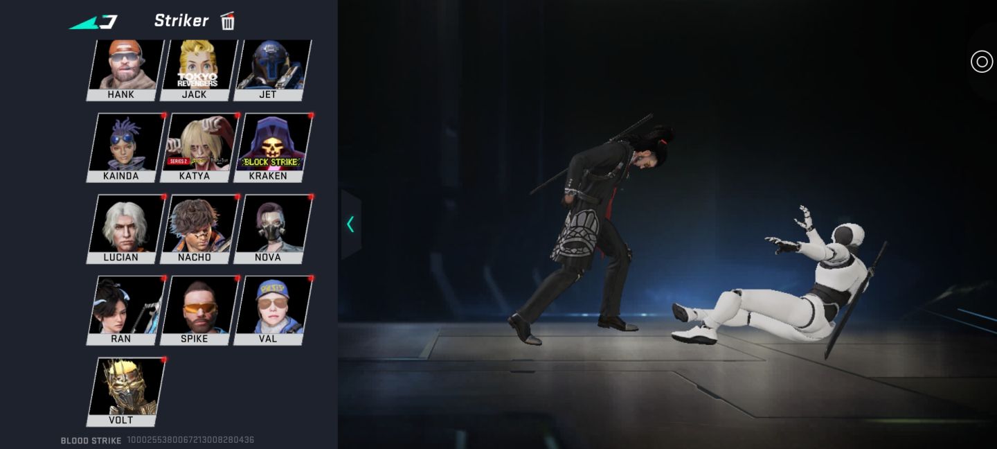 Conta blood strike com muitas eternas e evo