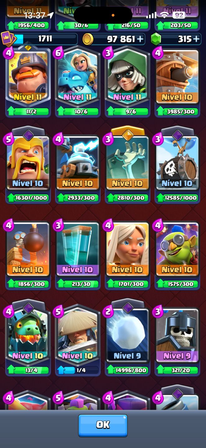 Conta de Clash Royale 12672 troféus, 1711 de nível de coleção, 9 anos de jogo
