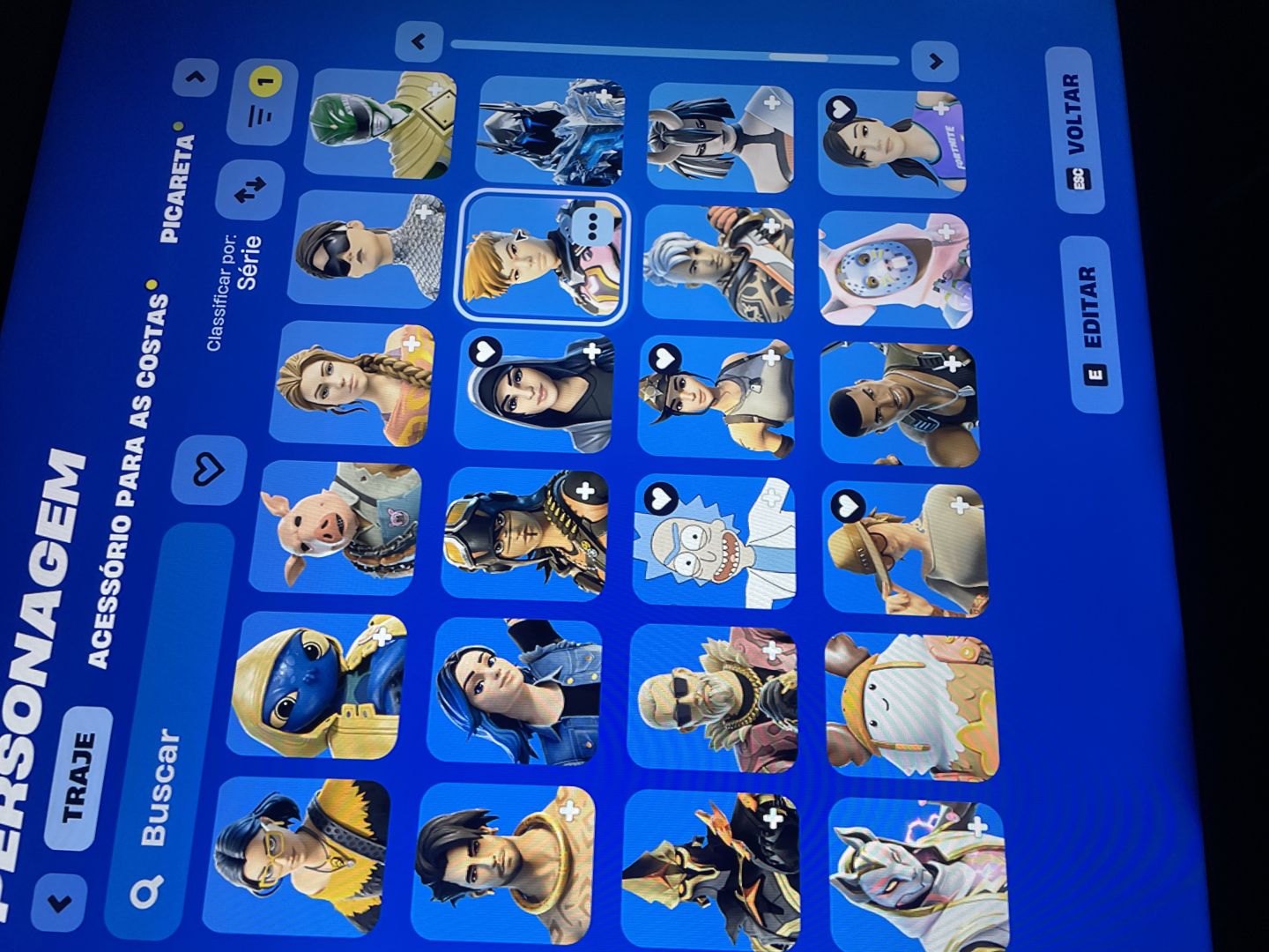 Conta de Fortnite com mais de 300 Skins!