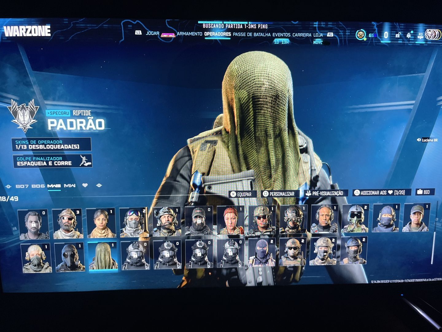Conta de call of duty com várias skins e camuflagens