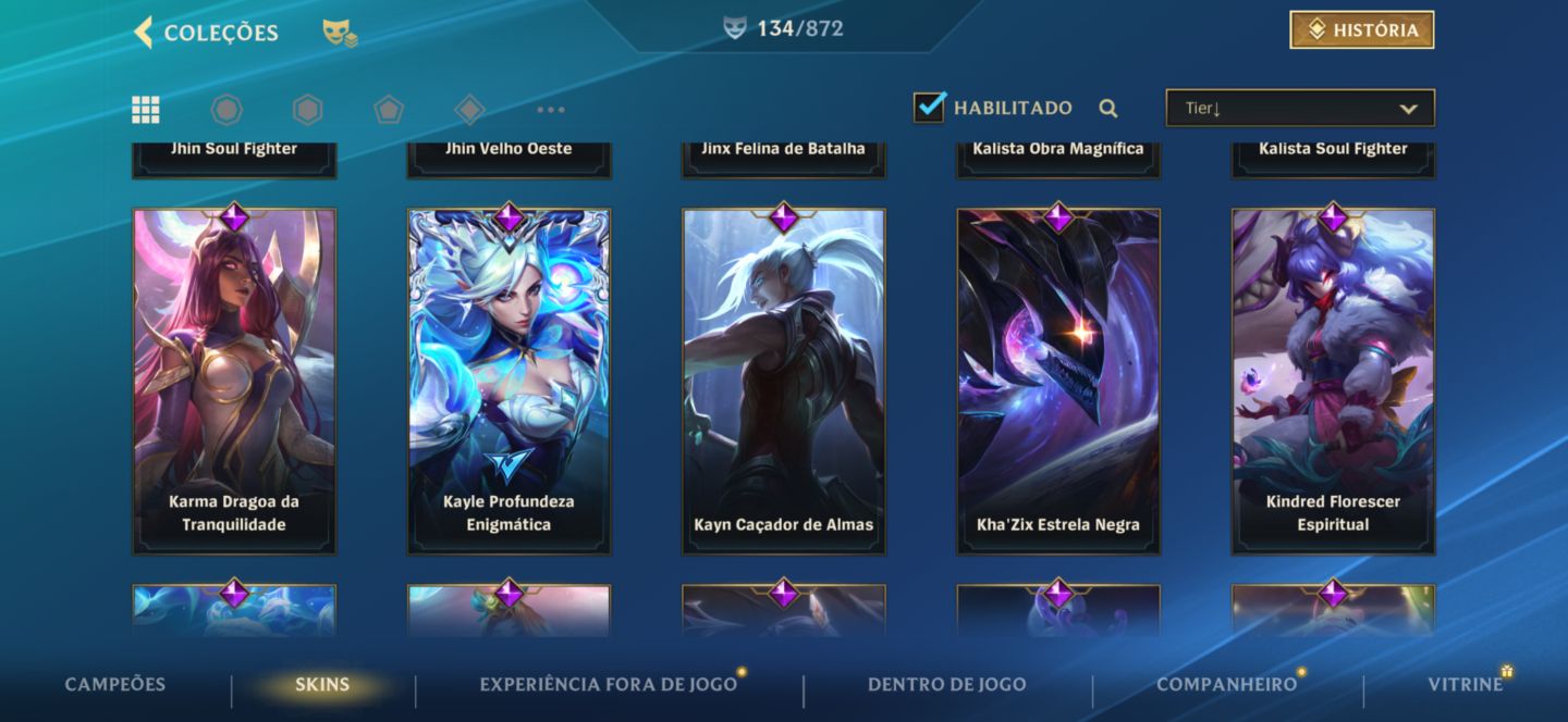Conta 134 skins e 4 míticas