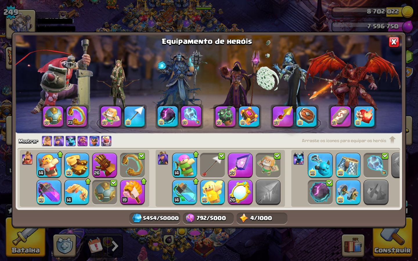 CONTA DO CLASH OF CLANS (CV 18 PRATICAMENTE FULL COM VÁIOS PASSES, SKINS ETC.)