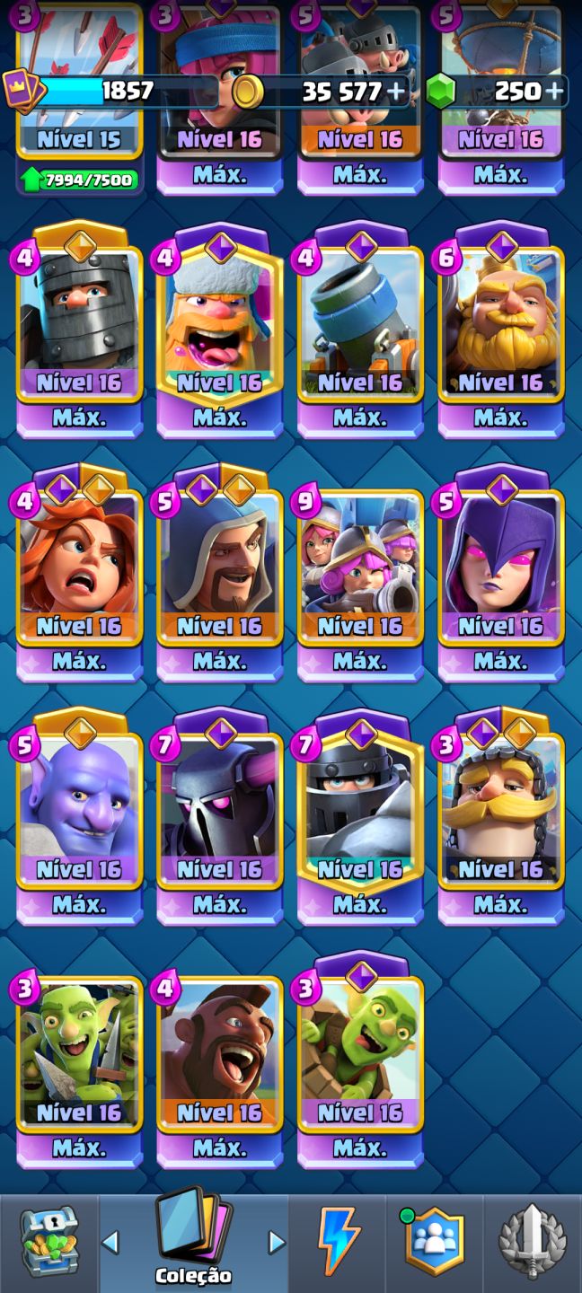 Conta de Clash de 8 anos com muitas evoluções e heróis!!
