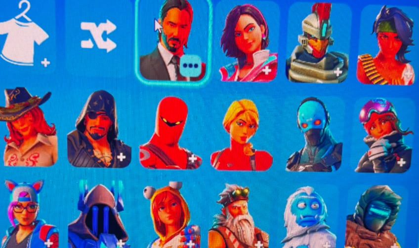 CONTA FORTNITE COM DADOS E PERSONAGENS RAROS