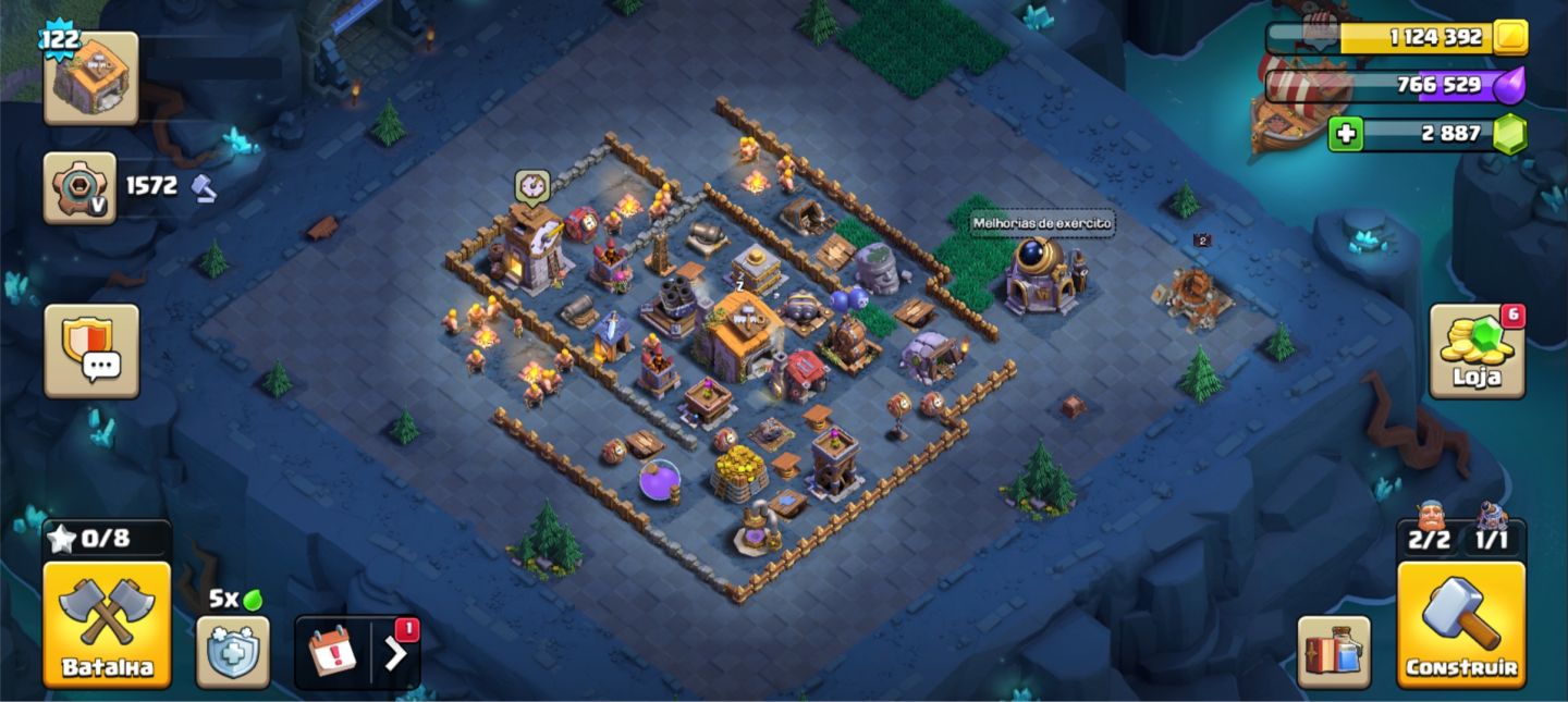 Clash of Clans CV 15 Rushada | Vila em Bom Estado