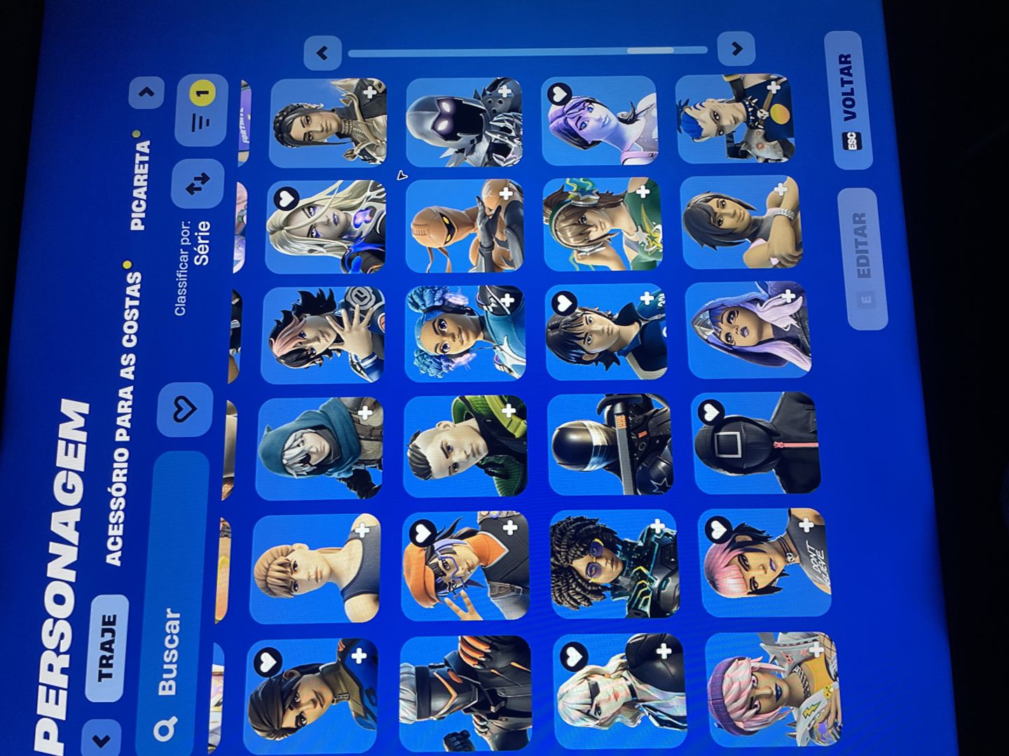 Conta de Fortnite com mais de 300 Skins!