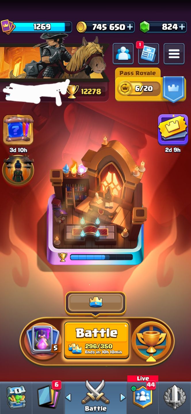 Conta de clash royale de 8 anos