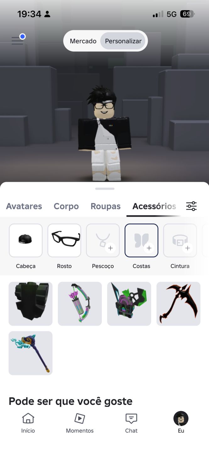Conta de Roblox com bastante skin masculina e Feminina