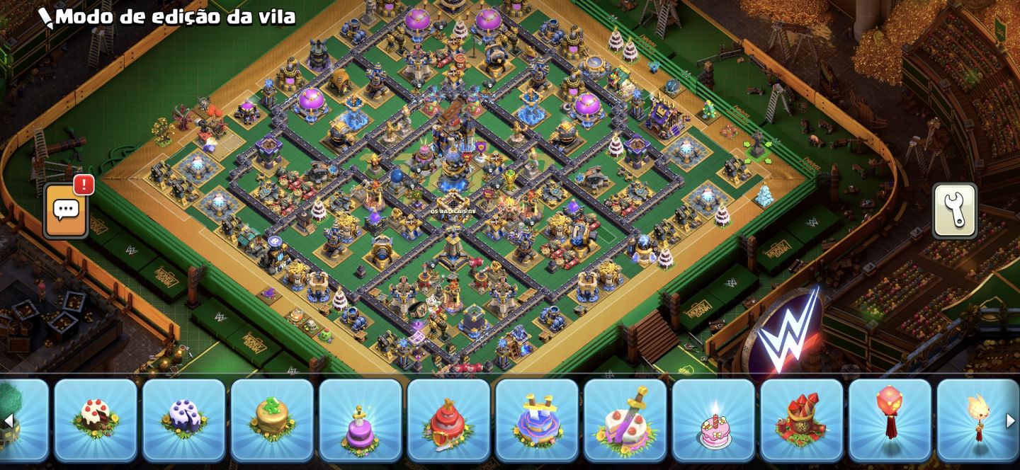 Cv 18 full, e muito rara com id raro e obstaculos antigos, muitas skins de herói