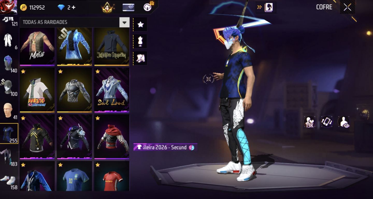 Conta com Eclipse solar, calça Angelical azul e Dunk Master