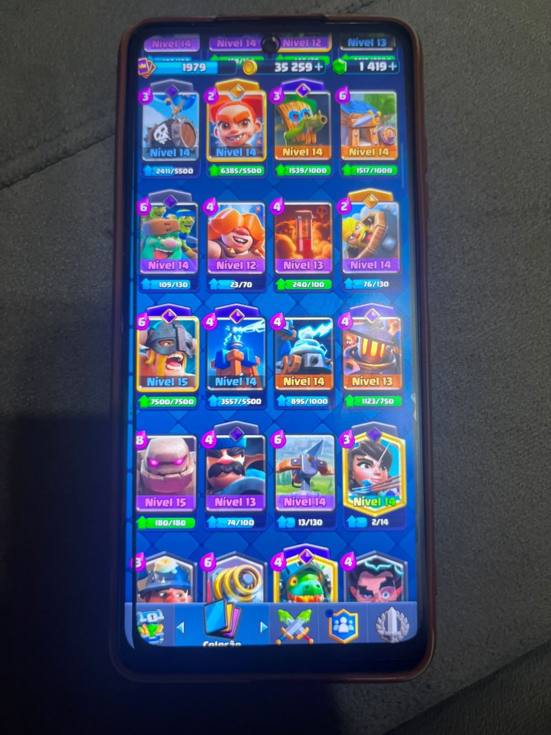 Conta Clash com skin avançada