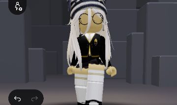 Conta Roblox Top feminina - Upada em MM2 e Adopte me , Sem email vinculado