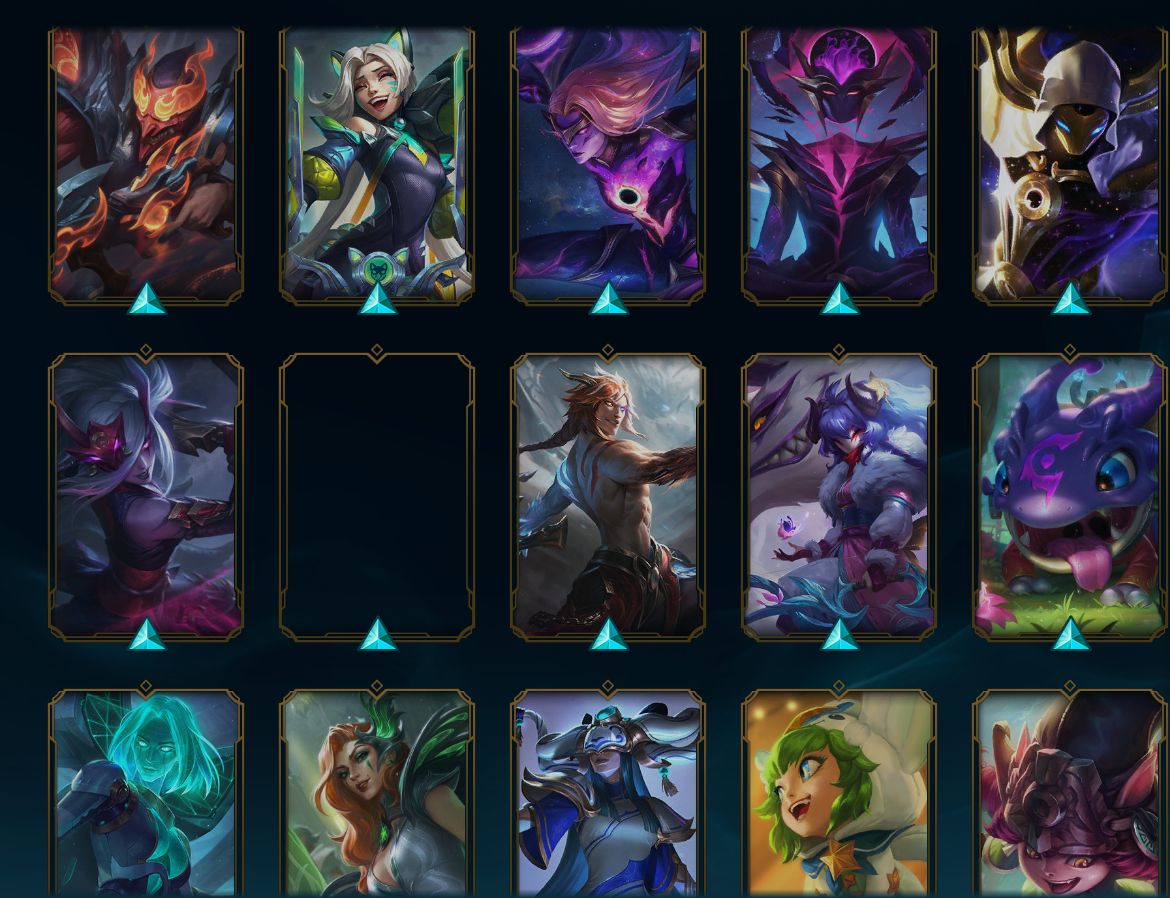 CONTA DE LOL 241+ SKINS LVL 250+ (SKINS EDG LIMITADAS COM CHROMA E ASSINATURA)