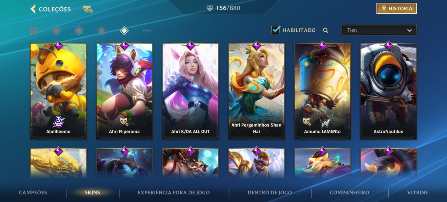 Conta wild Rift focada em mid/sup com grande coleção da campeã Lux
