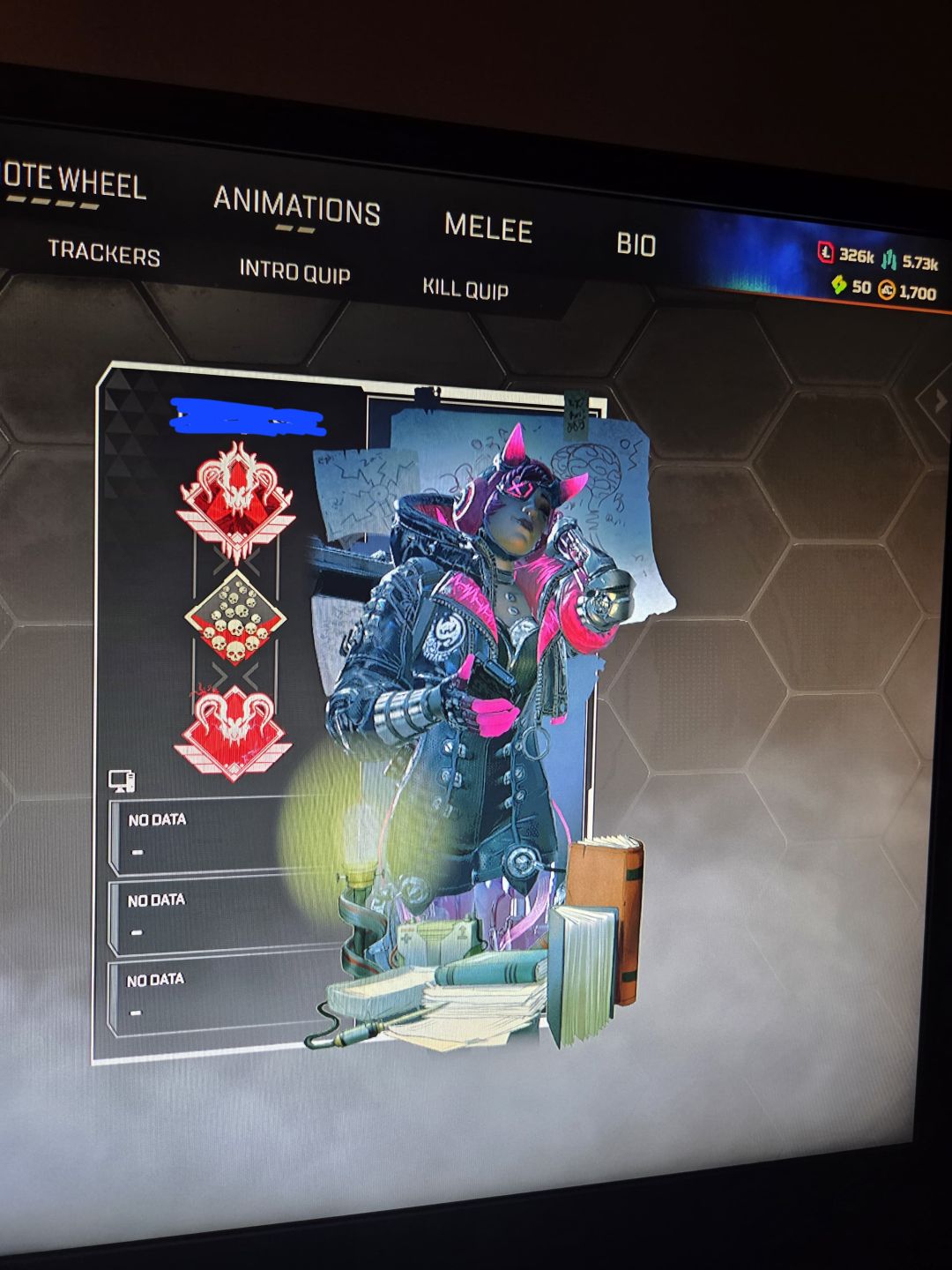 2x PREDATOR / 2x MESTRE || 2 HERANÇAS (1 UNIVERSAL) || 20 BOMB | OG EMAIL