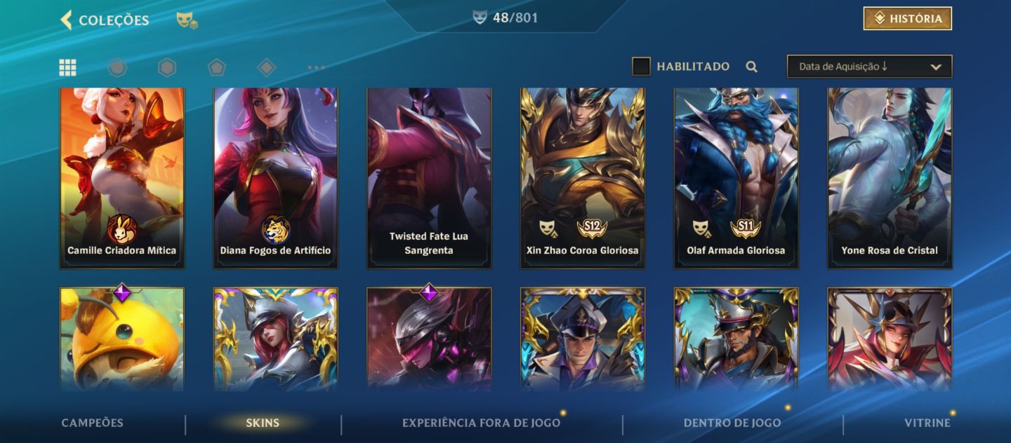 Smurf Challenger com muitas skins