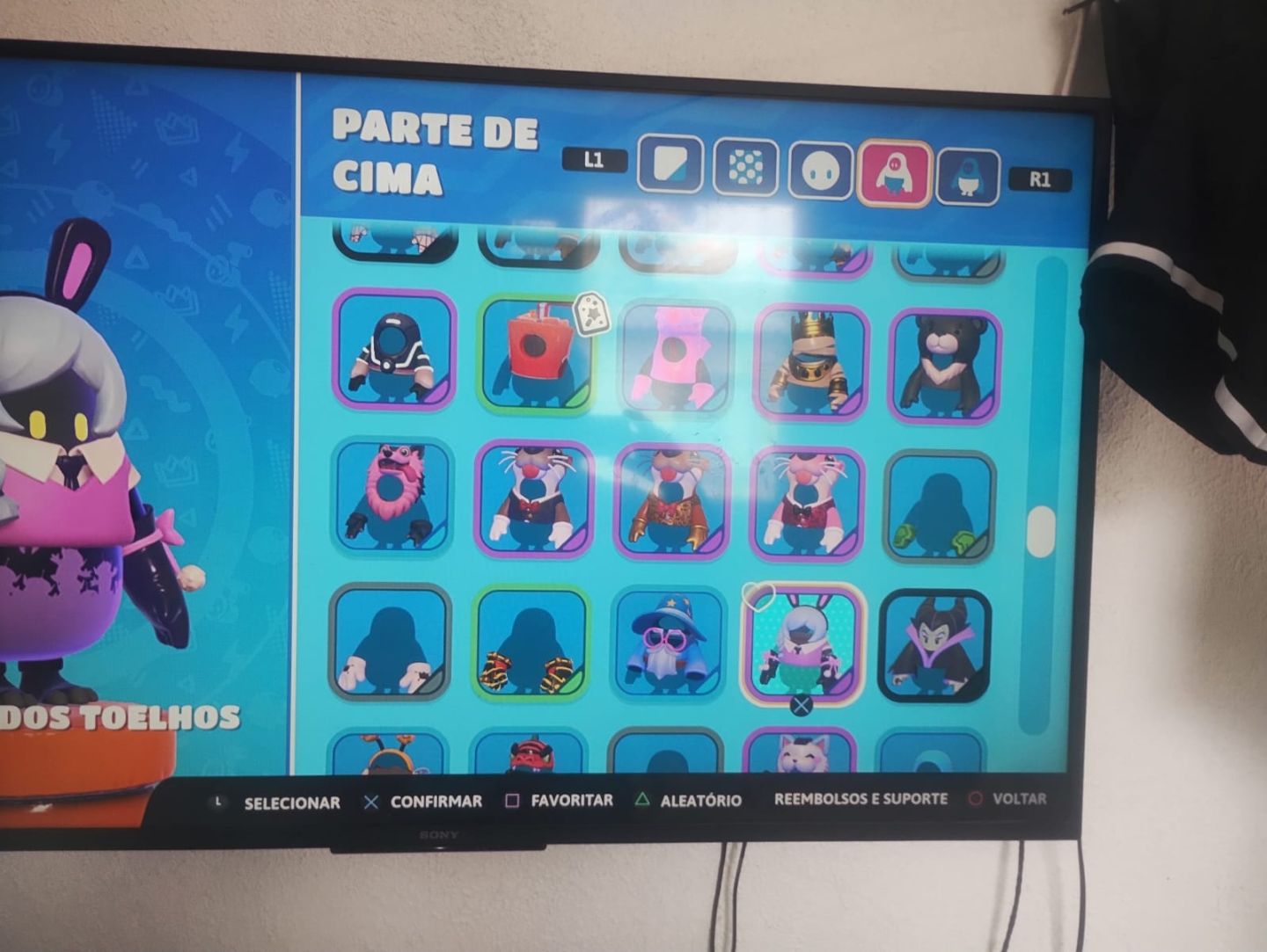 Conta de Fall guys com muita skin