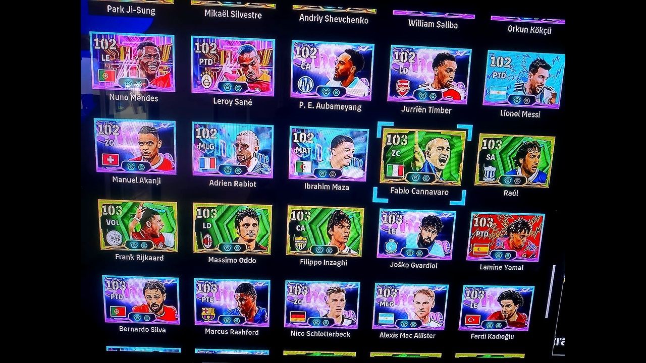 Conta Efotball PSN várias cartas novas