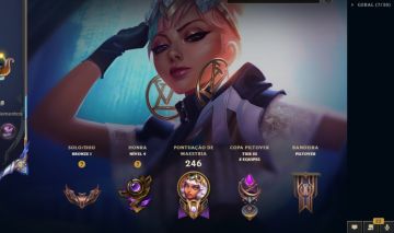 Conta de Lol com 45 skins, 2 ultimates, 7 míticas, 7 lendárias e varias épicas