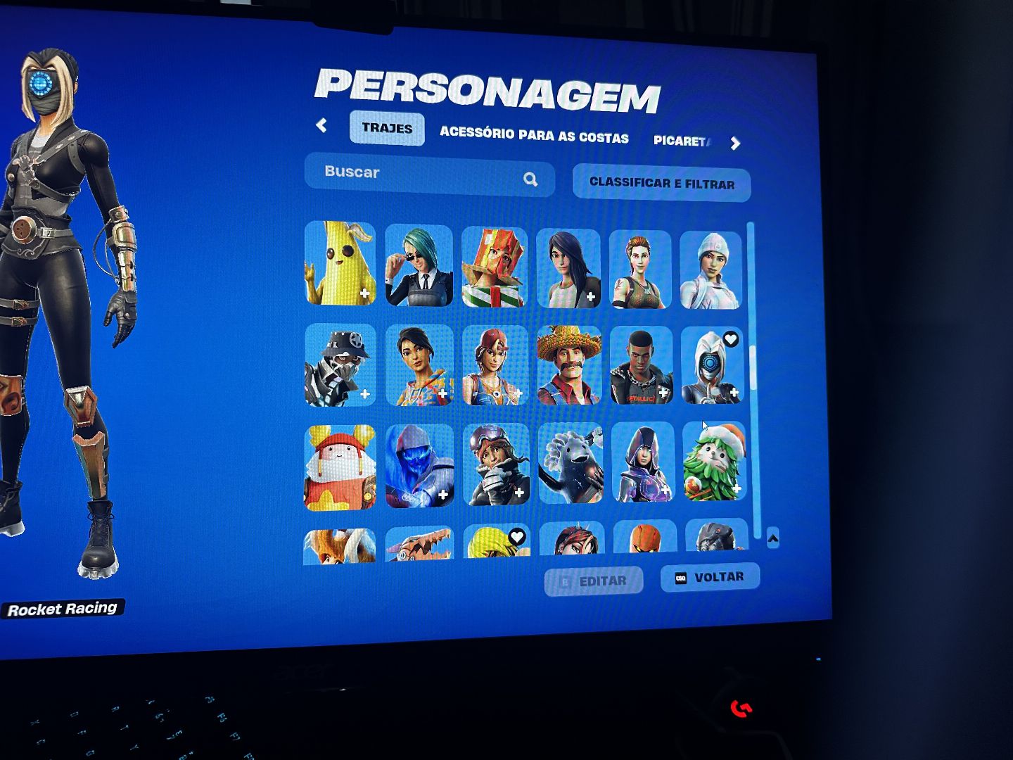 Conta Fortnite!!+200 skins/picareta rara/danca rara/ikonik/glow