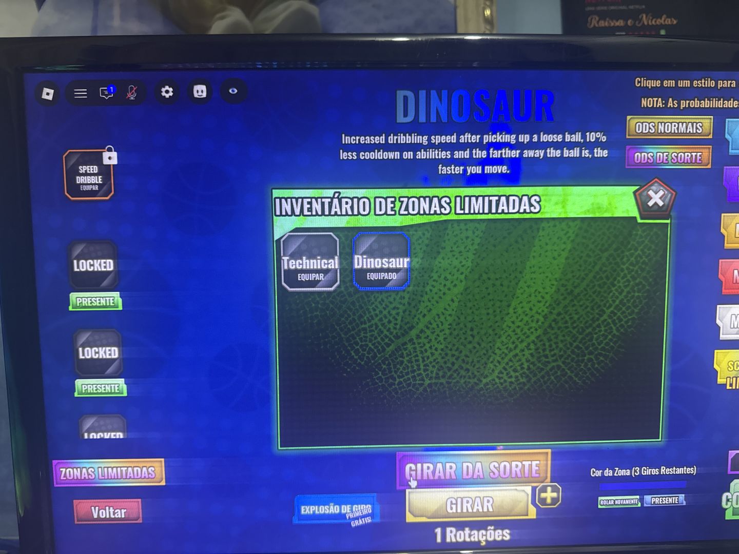 Conta Roblox (Azure Latch, Skins e Basketball Zero)