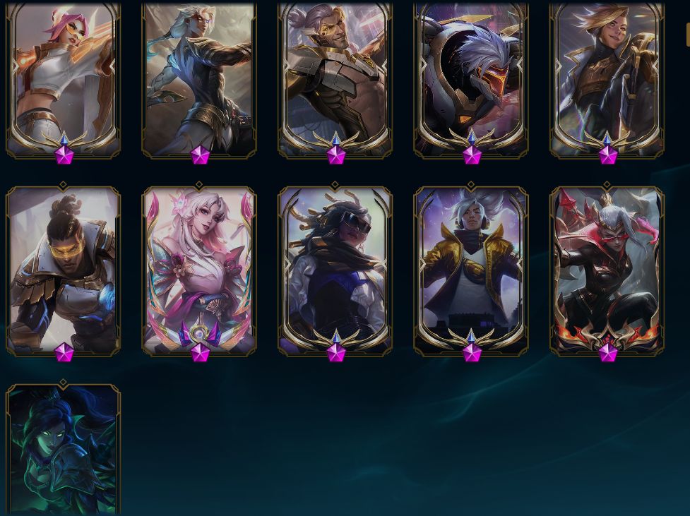 Conta LOL/VALORANT Mestre no lol, e diamante 1 no valorant muitas skins em ambos