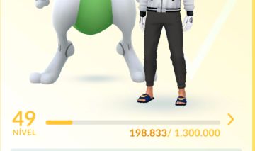 Conta de Pokémon Go nível 49 /+70 shinys
